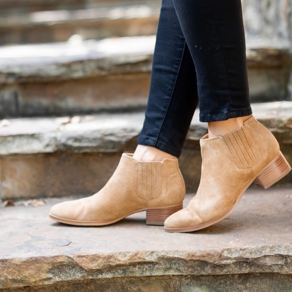 Sarto by Franco Sarto Seville Leather Brown Chelsea Booties Boots 9 - Picture 2 of 12